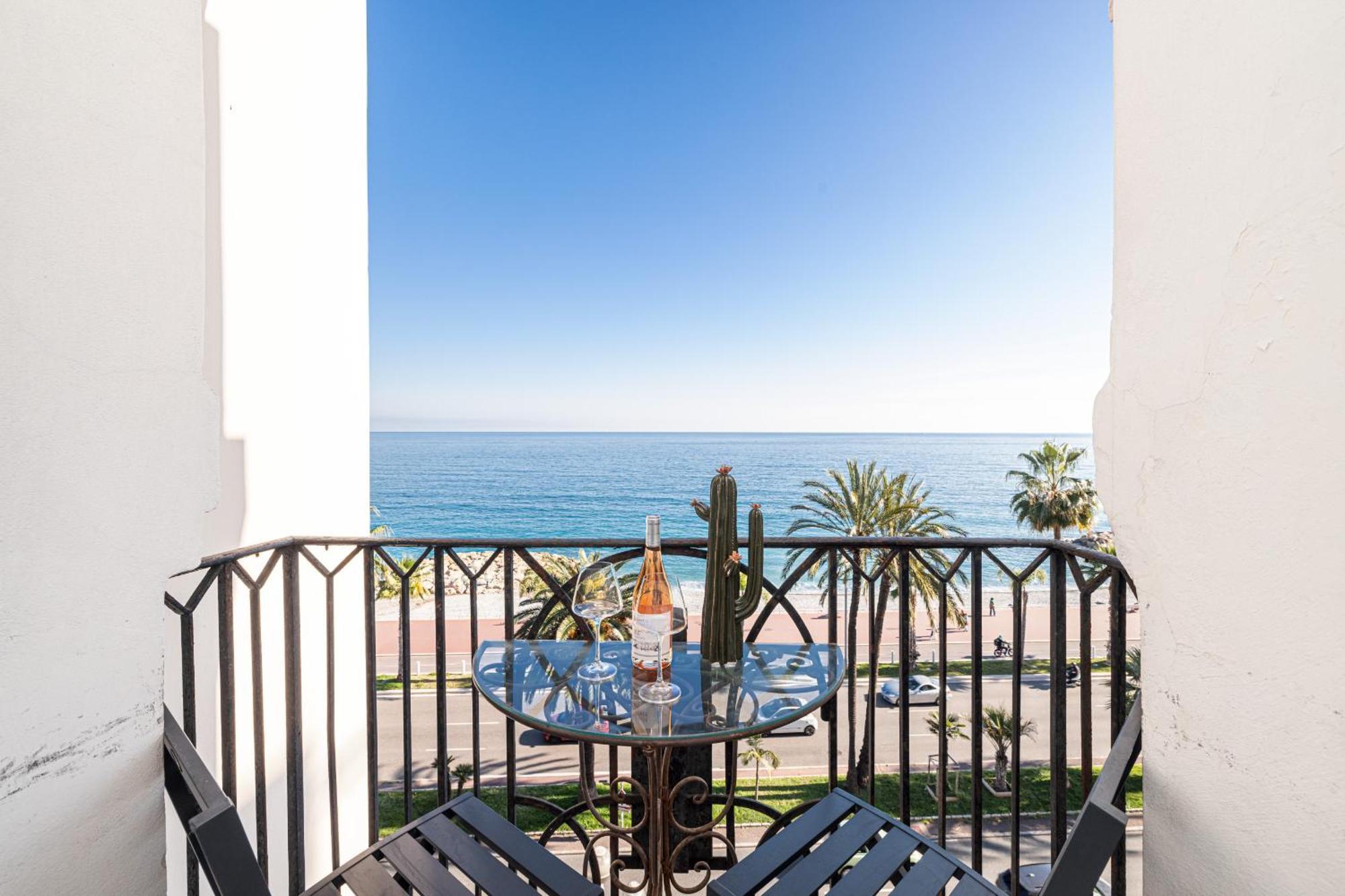 Sea View - 2 Bdr Promenade Des Anglais نيس المظهر الخارجي الصورة