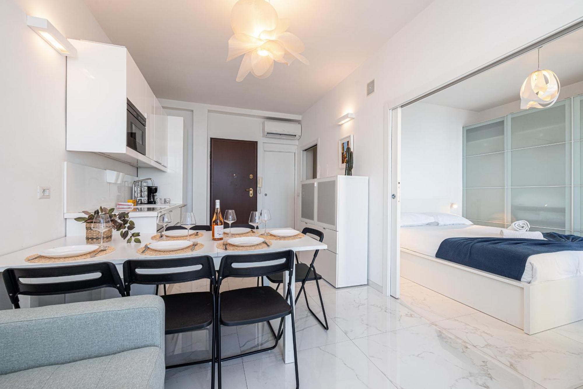 Sea View - 2 Bdr Promenade Des Anglais نيس المظهر الخارجي الصورة